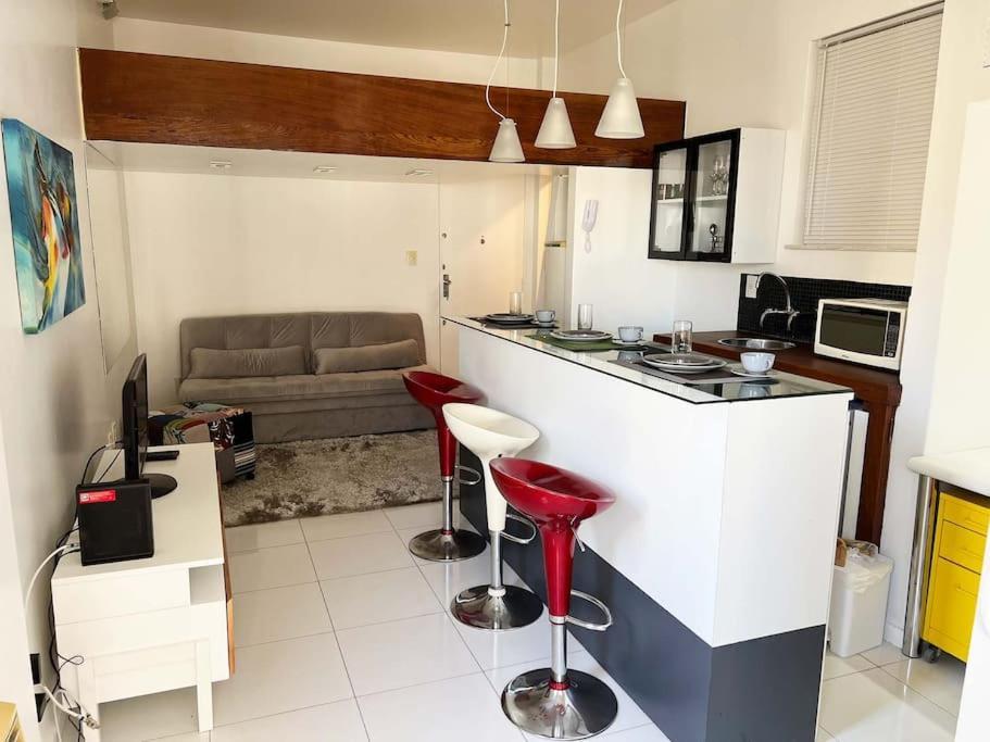 Practical And Cozy Flat In Ipanema *