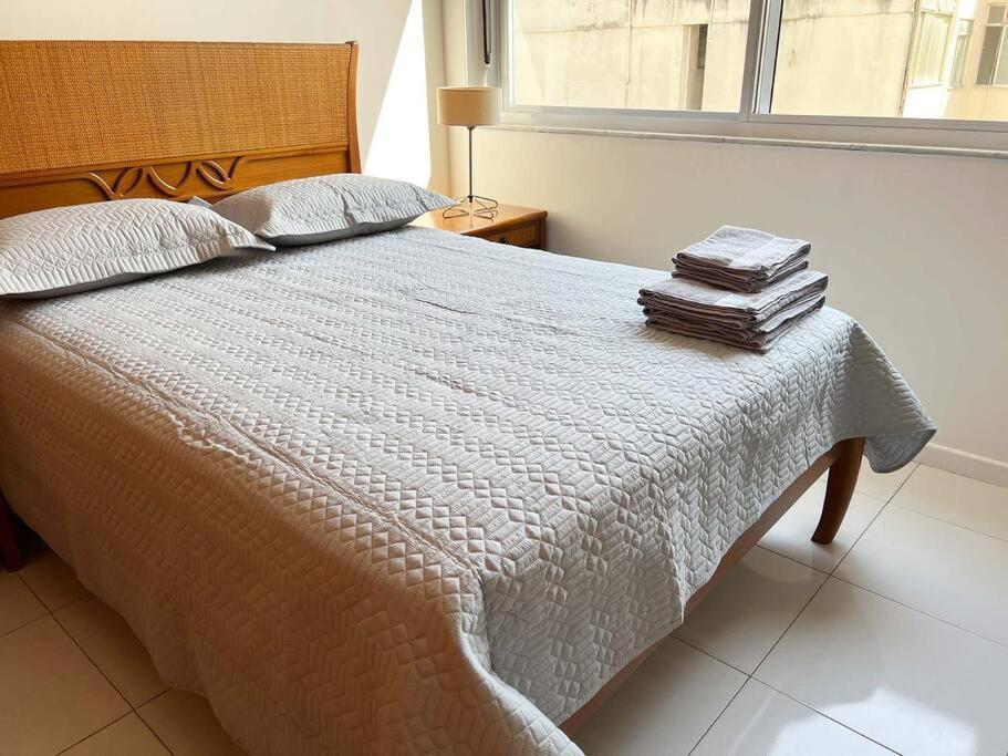 Practical And Cozy Flat In Ipanema